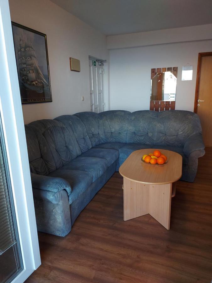 Apartmani Tatjana Okrug Gornji Esterno foto